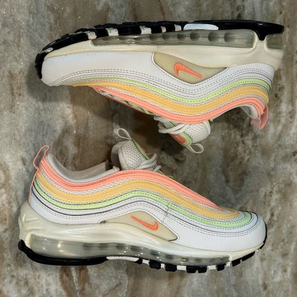 Women’s NIKE Air Max 97 Melon tint/Barely volt/Atomic pink. Size 5.5 - Picture 10 of 11